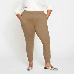 Universal Standard Moro Pocket Signature Ponte Pants